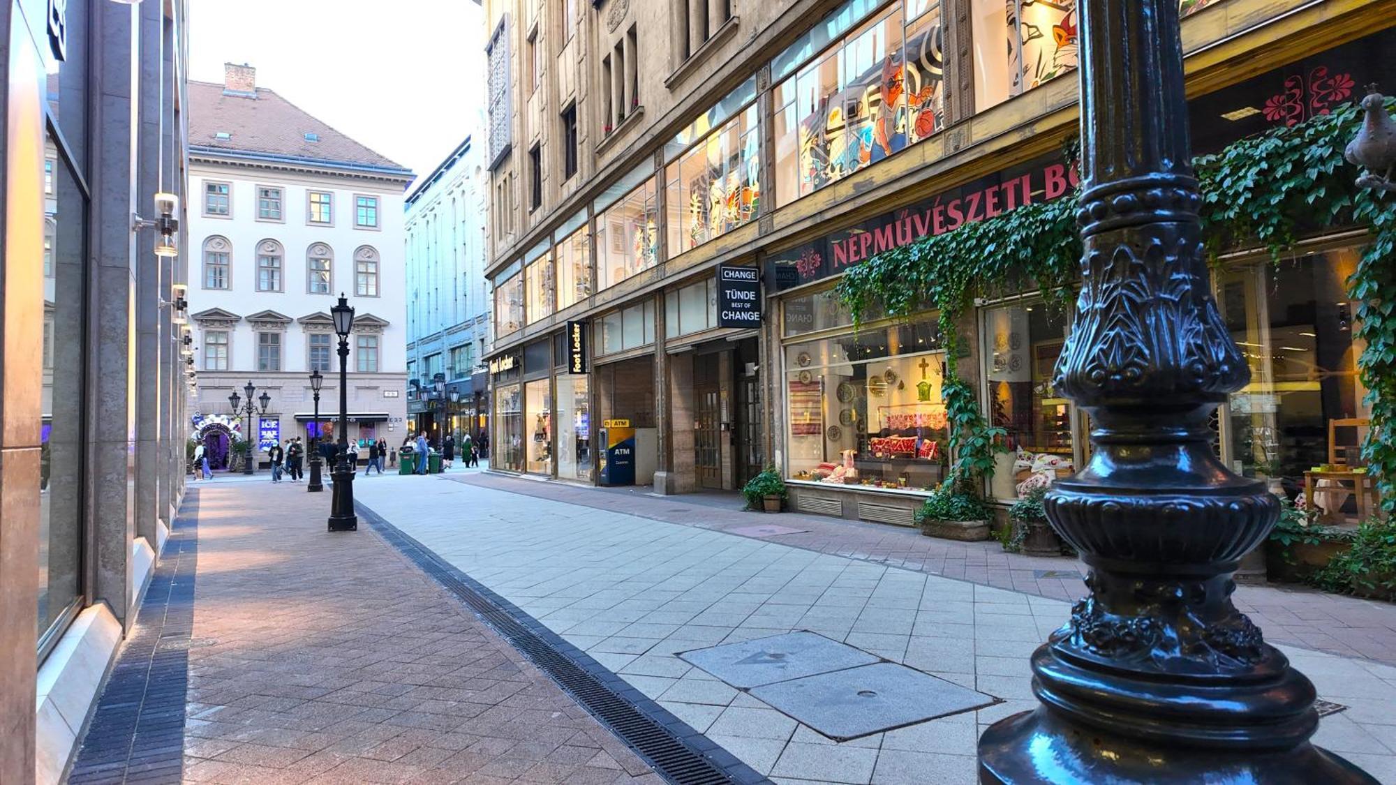 Central Apartman Budapest Eksteriør bilde